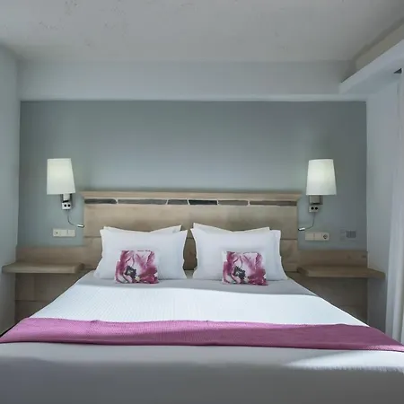 Apartament Skajado *